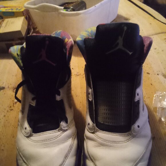 Jordan 5's Bel Air Size 13 - Picture 3 of 4